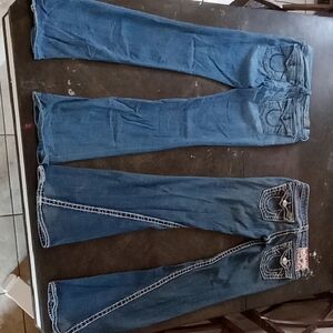 Two Womens True Religion Jeans Mid Rise Bootcut Blue And Dark Blue White Stitch
